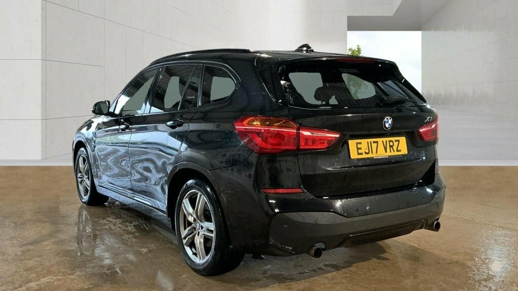 BMW X1 2L M Sport Black #2