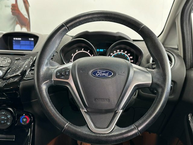 Ford Fiesta Hatchback 1.6 T Ecoboost St-3 2017 Blue #17