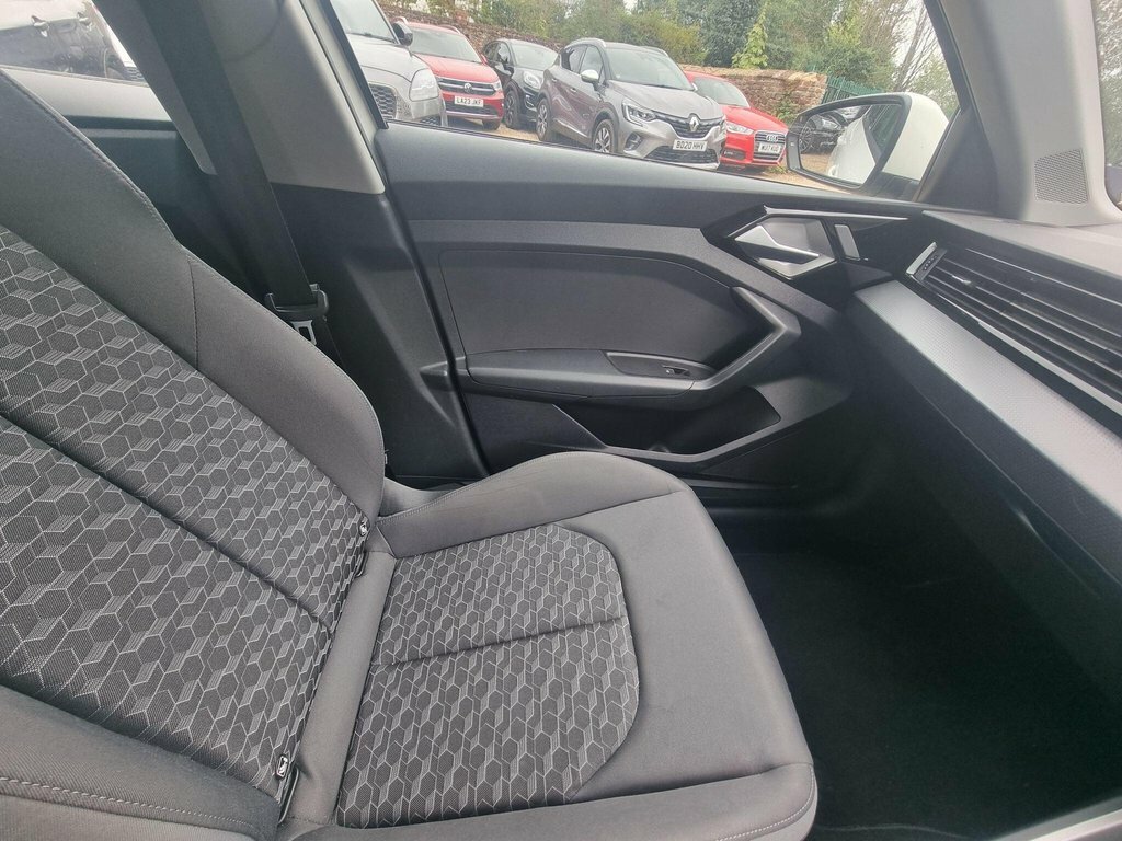 Audi A1 1L Sport Grey #13