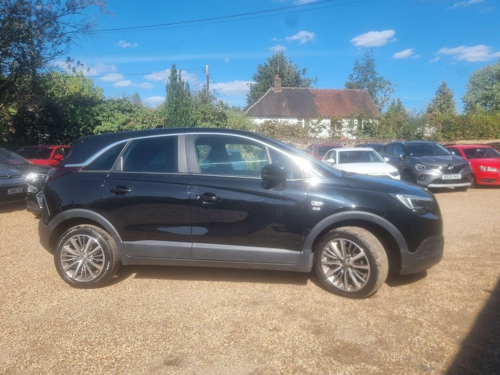Vauxhall Crossland X Hatchback Grey #9