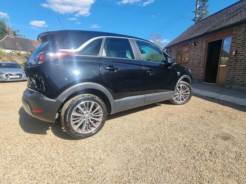Vauxhall Crossland X Hatchback Grey #8
