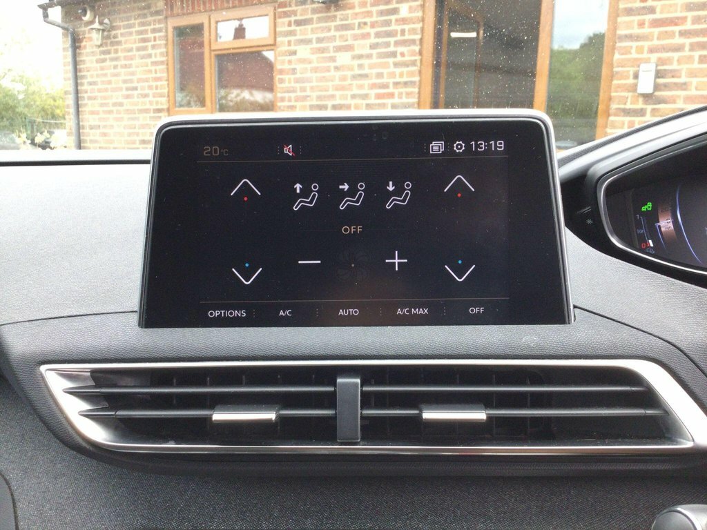 Peugeot 5008 1.2 Puretech Active Green #21