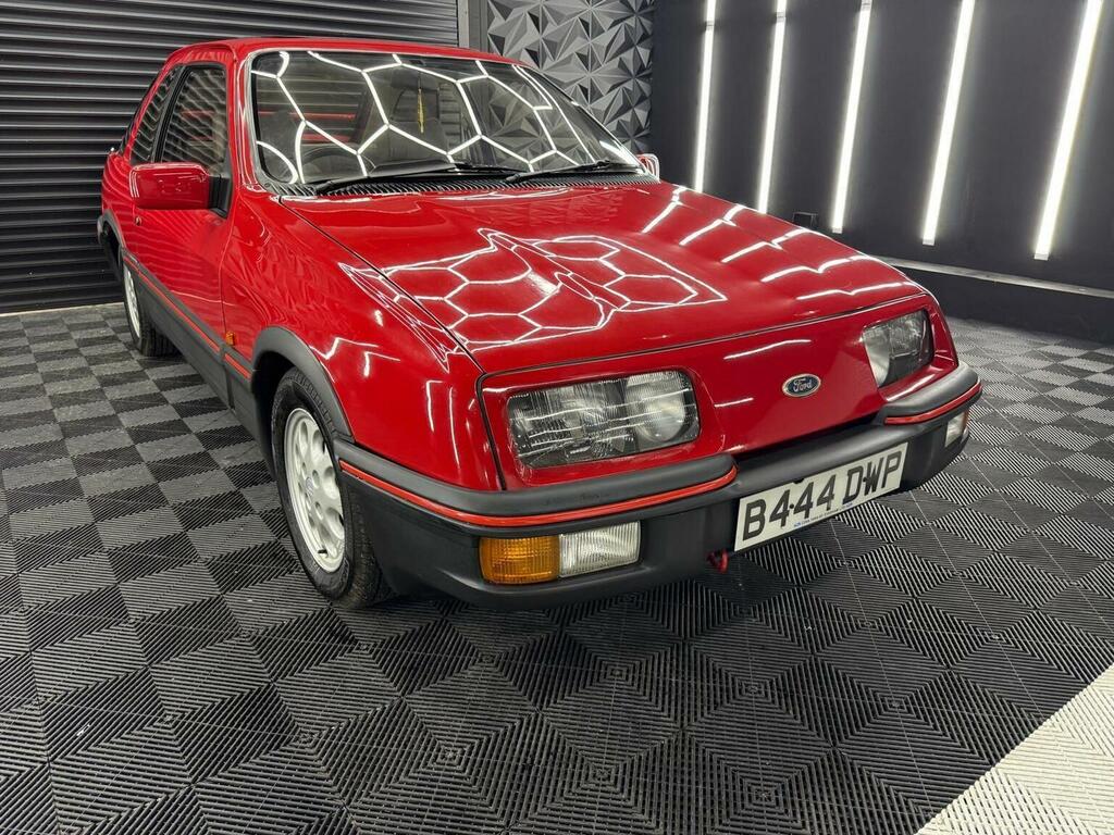 Ford Sierra 2.8 Xr4i Red