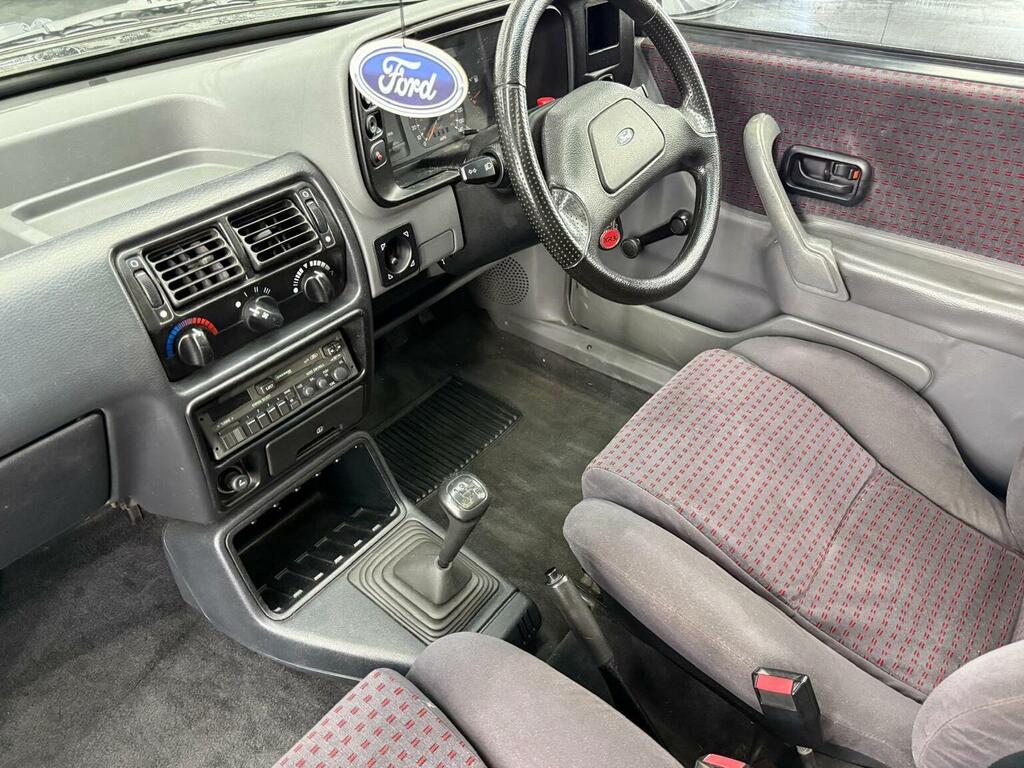 Ford Escort 1.6 Xr3i  #4
