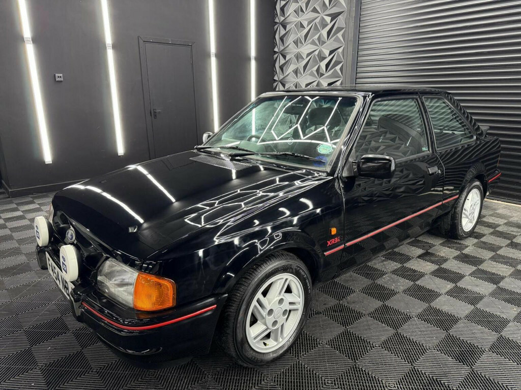 Ford Escort Hatchback 1.6 Xr3i 1988F  #12