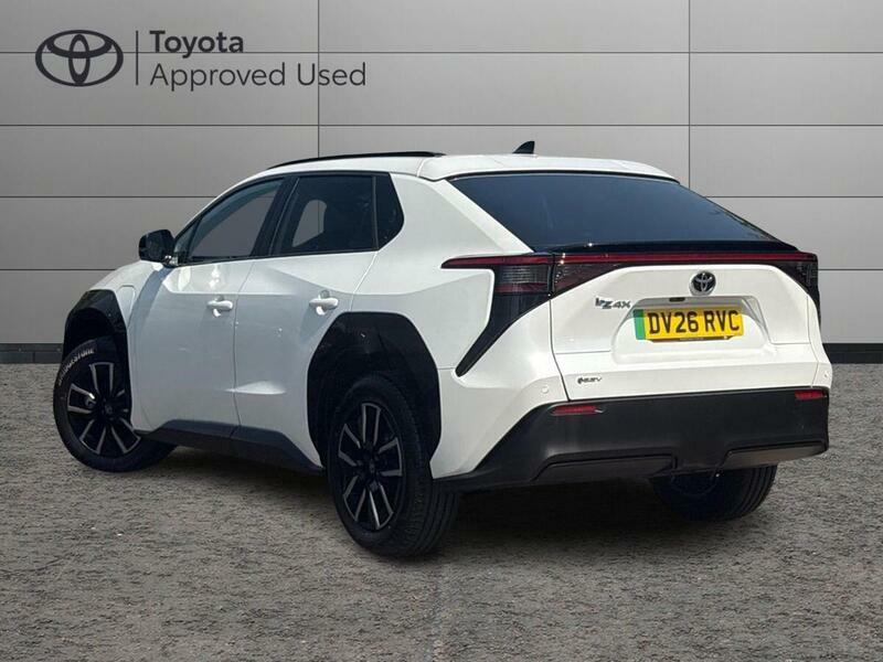Toyota bZ4X 73.1Kwh Design Suv 224 Ps White #5