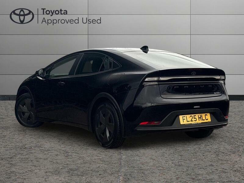 Toyota Prius 2.0 13.6Kwh Design Hatchback Plug-in Hy Black #5