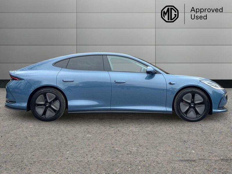 MG IM5 100Kwh Long Range Saloon Blue #2
