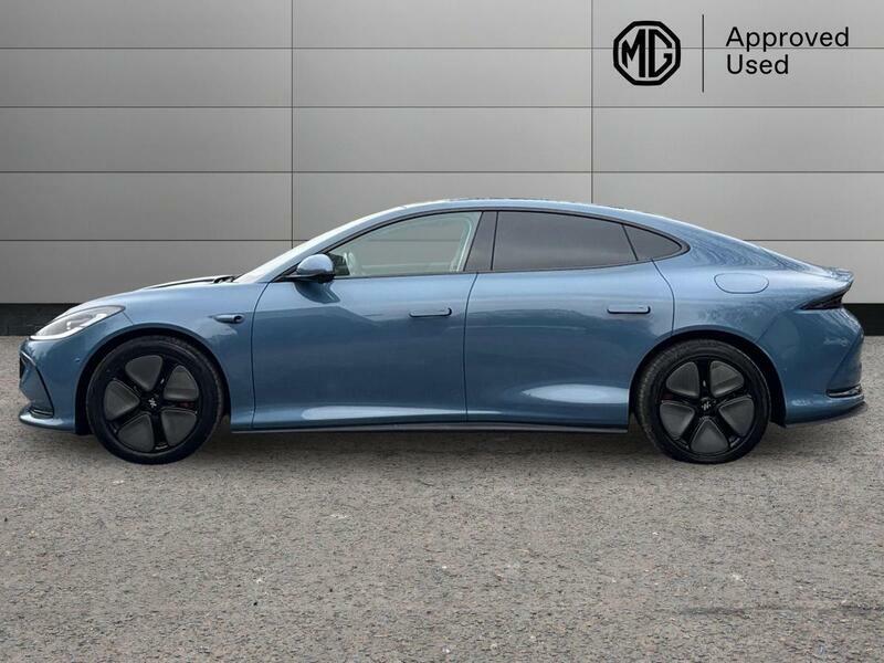 MG IM5 100Kwh Long Range Saloon Blue #6