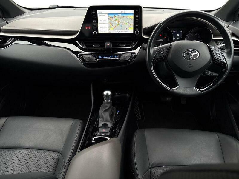 Toyota C-Hr 2.0L Dynamic 181 Bhp White #11