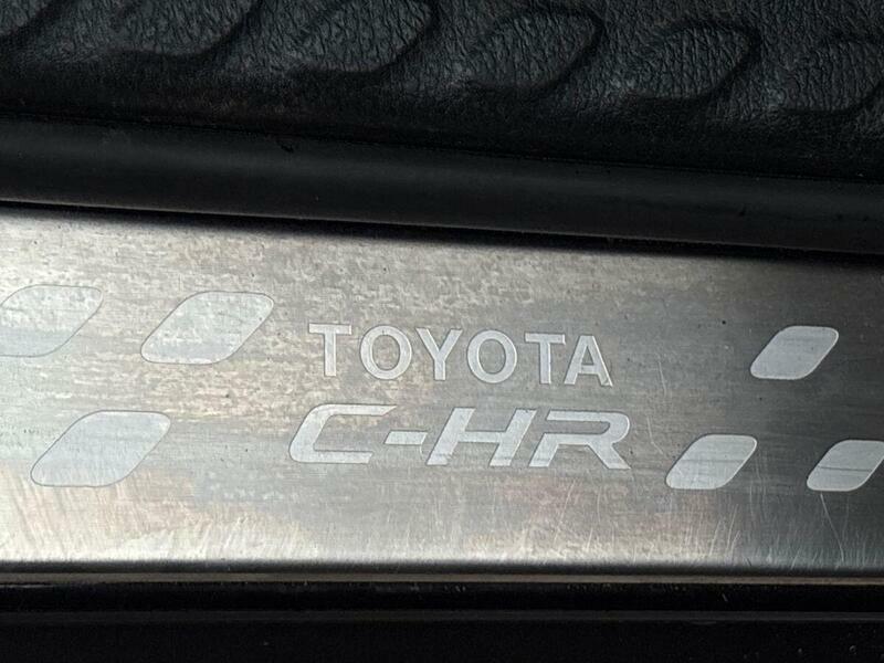 Toyota C-Hr 2.0L Dynamic 181 Bhp White #37