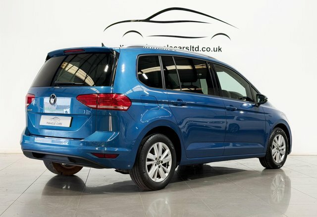 Volkswagen Touran 2021 1.5 Tsi Evo Se Family Dsg Euro 6 Ss Blue #5
