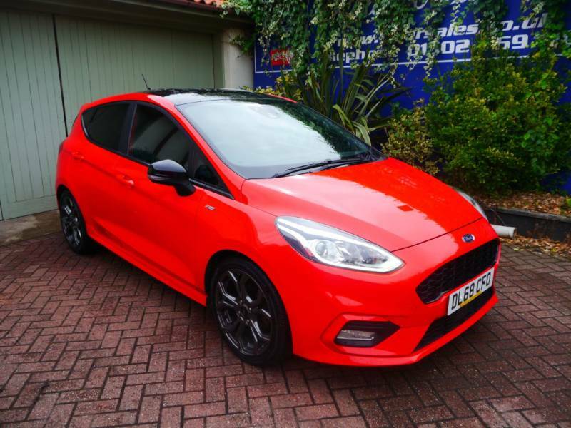 Ford Fiesta 1.0 Ecoboost 125 St-line Red