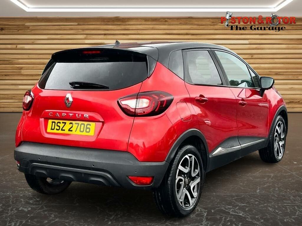 Renault Captur Iconic Red #5