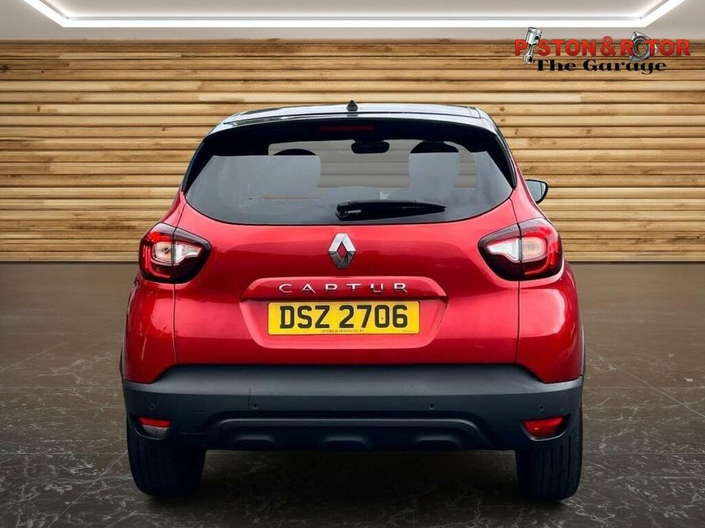 Renault Captur Iconic Red #6