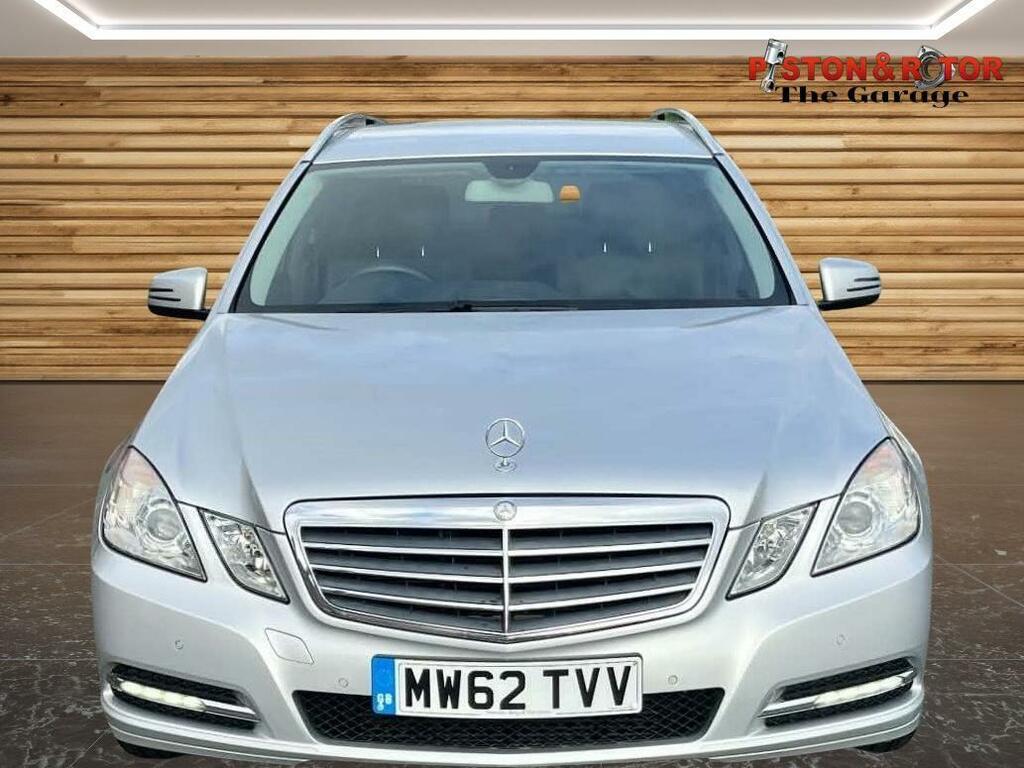Mercedes-Benz E Class Se Silver #2