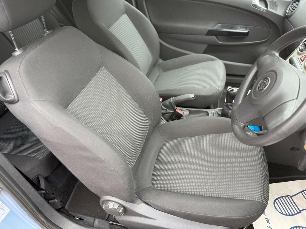 Vauxhall Corsa 1.4I 16V Sxi Black #13