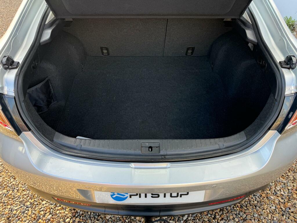 Mazda 6 Estate 2.0 Ts2 Euro 5 201111 Blue #29