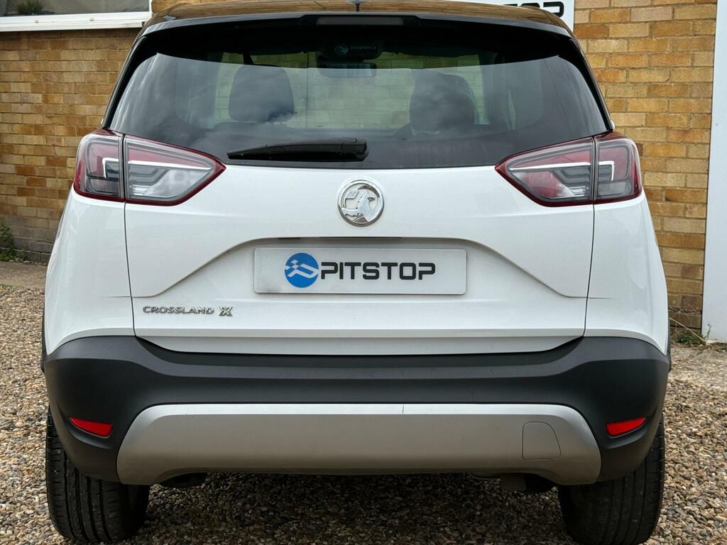 Vauxhall Crossland X White #11