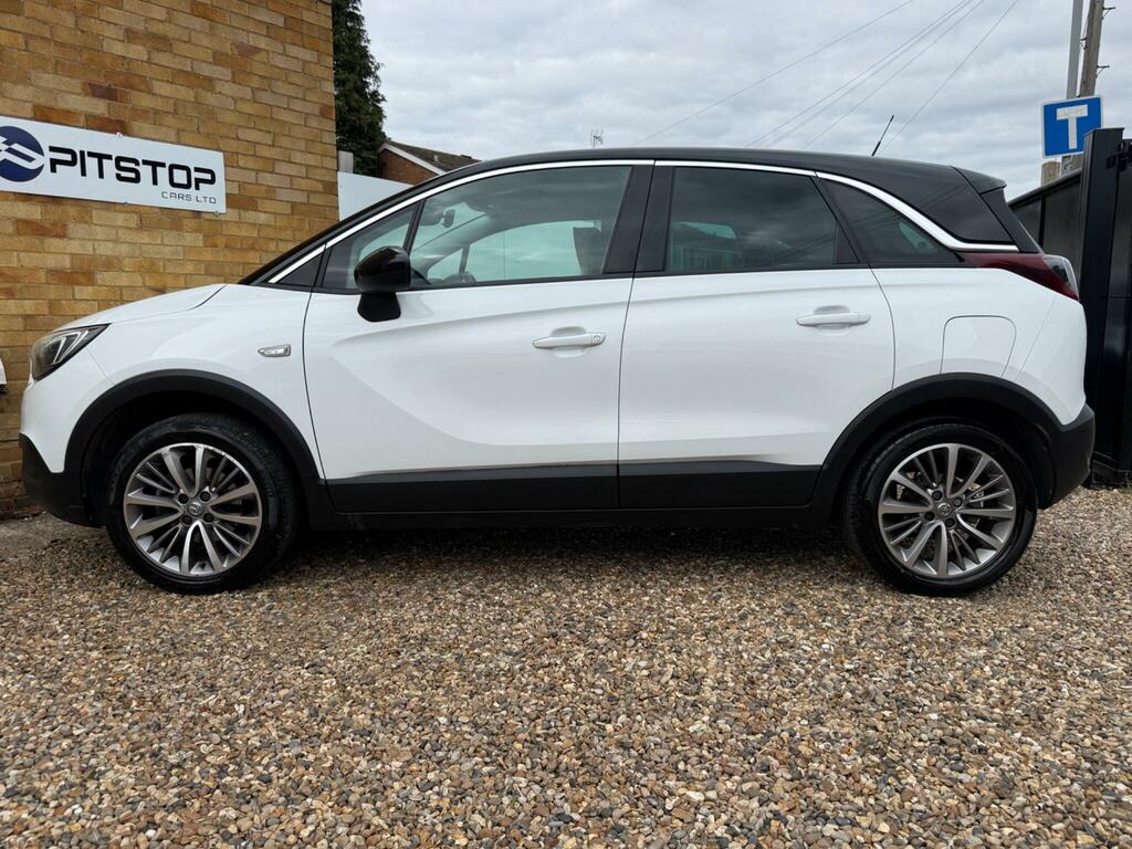 Vauxhall Crossland X Sport White #3