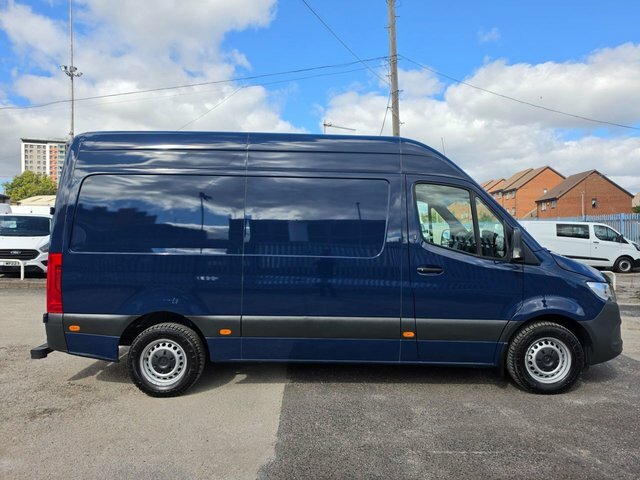 Mercedes-Benz Sprinter 2.1 316 Cdi Mwb Rwd L2 H2 163 Bhp Euro 6 Blue
