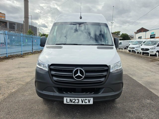 Mercedes-Benz Sprinter 2.0 315 Cdi Progressive Lwb Rwd L3 H2 150 Bhp Eur White #4
