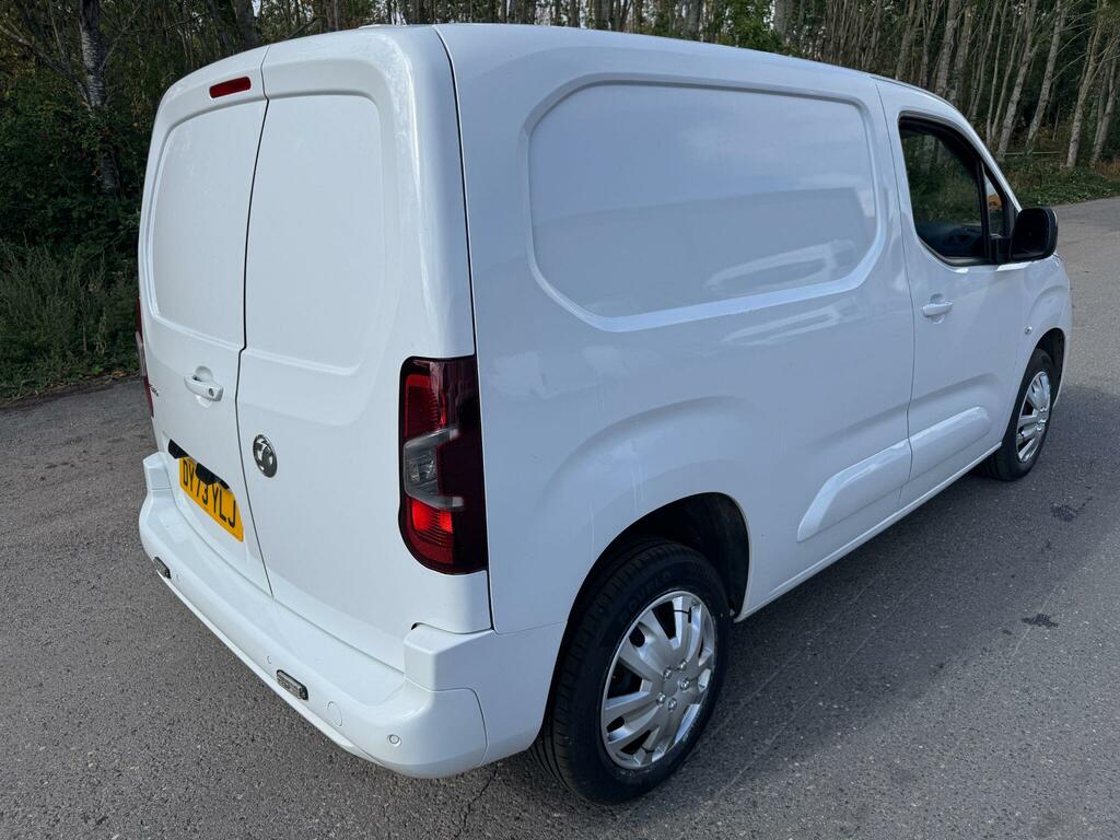 Vauxhall Combo 1.5 Turbo D 2300 Pro L1 H1 Euro 6 Ss White #3