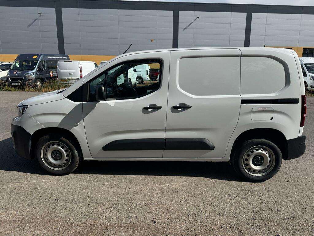Peugeot Partner 1.5 Bluehdi 1000 Professional Premium Standard P White #6