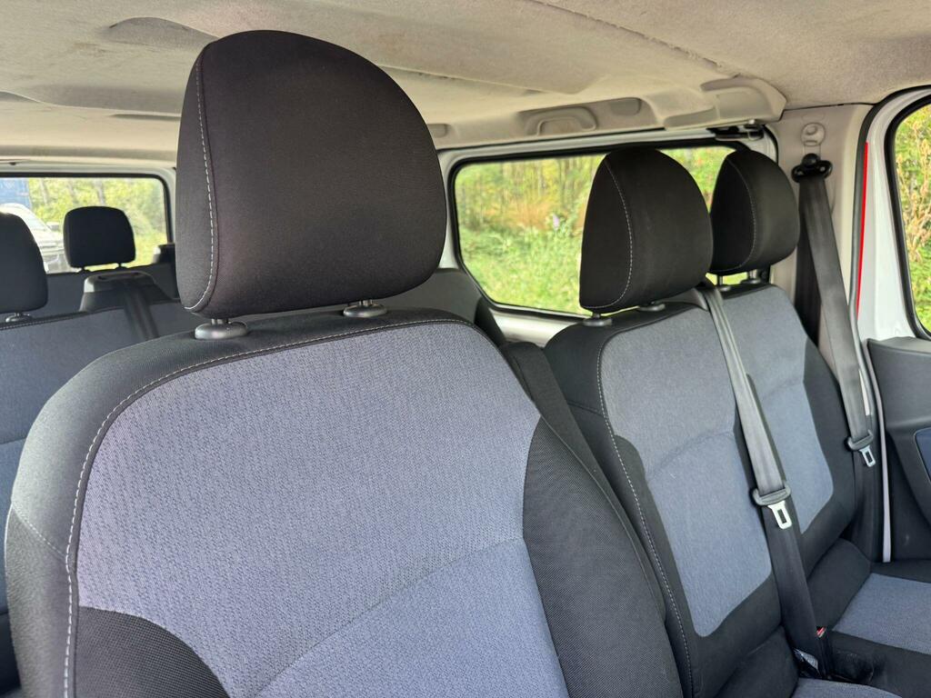 Vauxhall Vivaro 1.6 Cdti 2900 Biturbo Ecotec Panel Van Silver #11