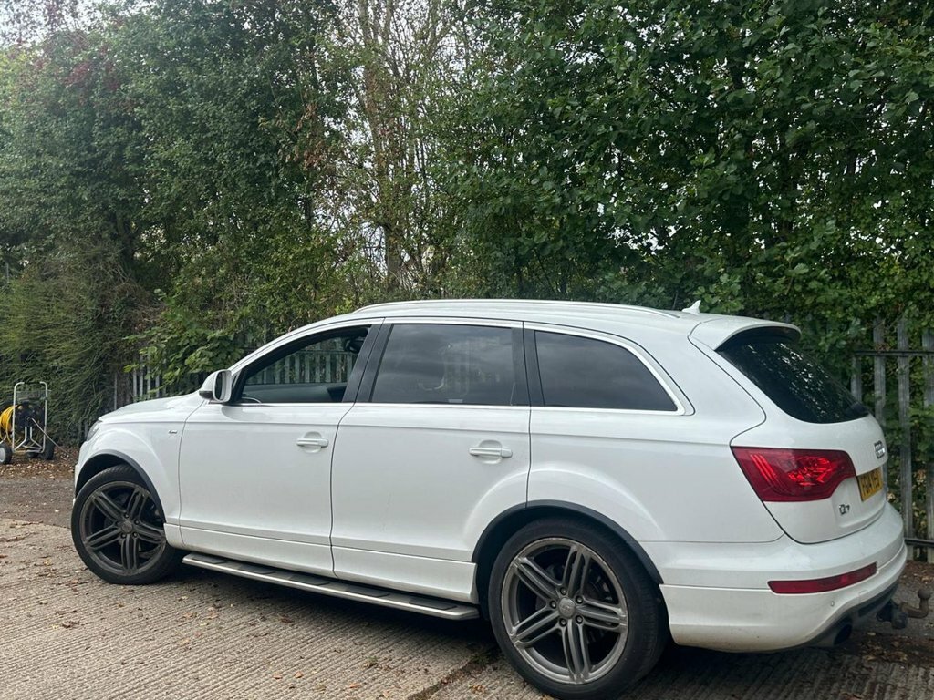 Audi Q7 3L S Line Plus White #3