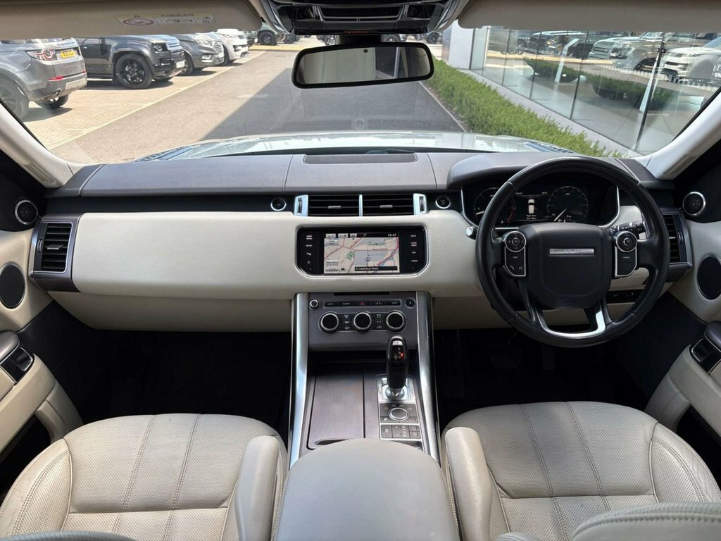 Land Rover Range Rover Sport 3L Hse Gold #2