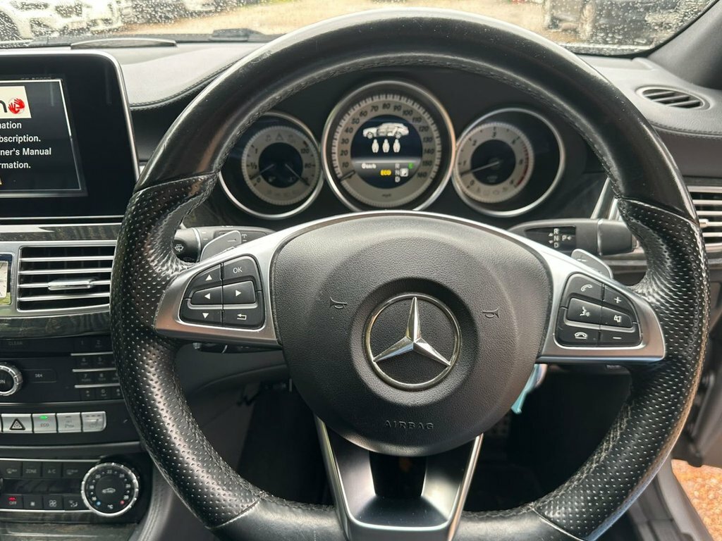 Mercedes-Benz CLS 3L Amg Line Grey #4