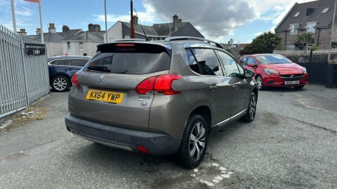 Peugeot e-2008 E-hdi Allure #6