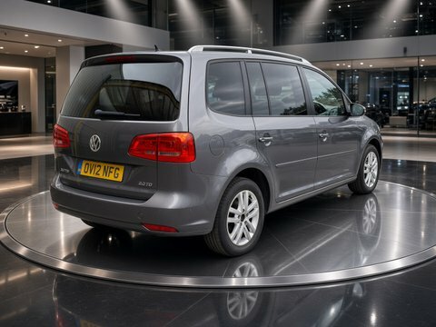 Volkswagen Touran Se Tdi  #4