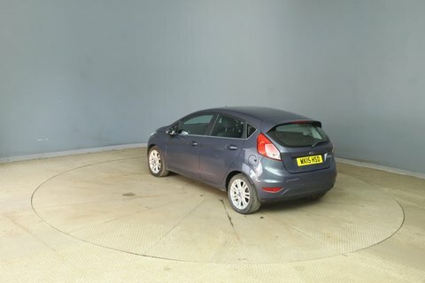Ford Fiesta Zetec #5
