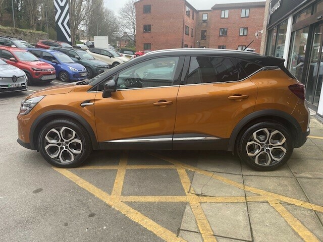 Renault Captur Hatchback S Edition WD21JVN Orange #3