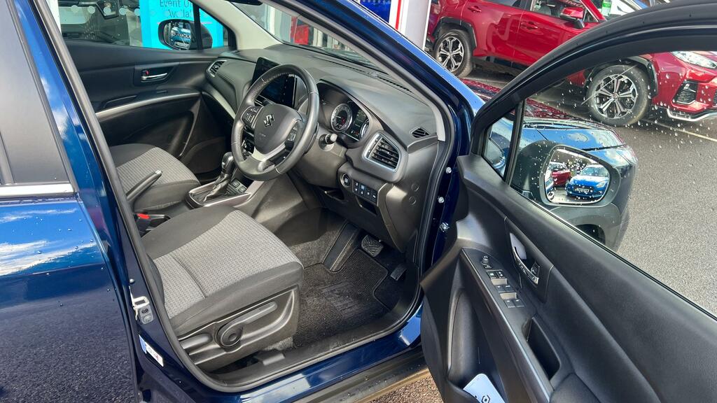 Suzuki S Cross Motion Black #11