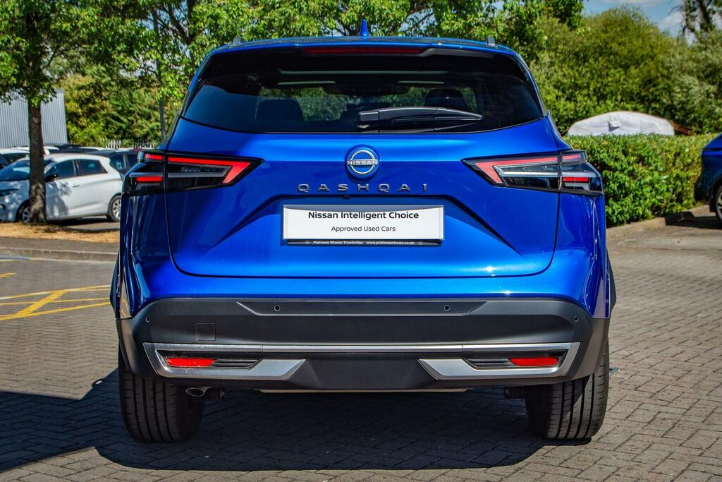 Nissan Qashqai 1.3 Dig-t Mhev N-connecta Suv Hybrid Xt Blue #4