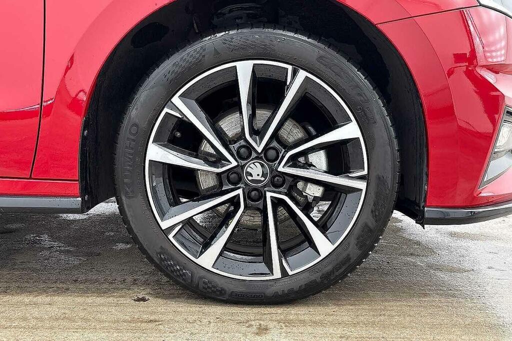Skoda Fabia 1.5 Tsi 150 Monte Carlo Edition Dsg Red #5