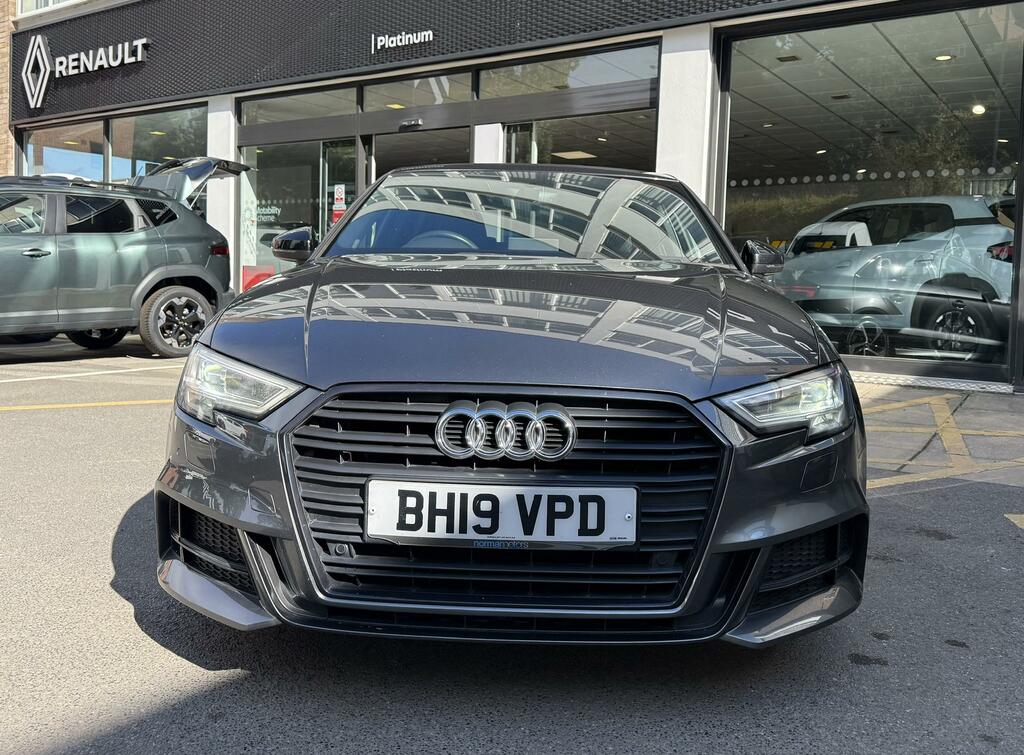 Audi A3 30 Tfsi Black Edition Grey #4