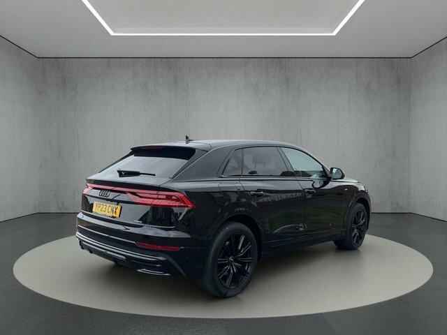 Audi Q8 2023 3.0 Tdi V6 50 S Line Suv Tiptronic Black #3