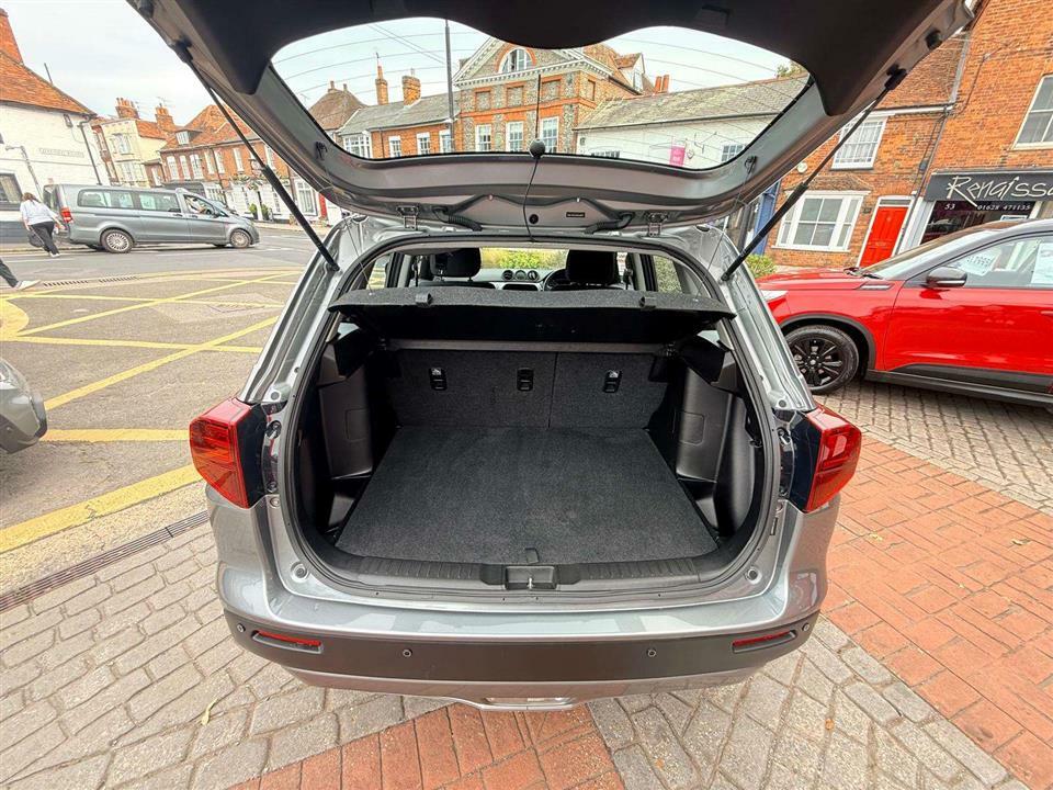 Suzuki Vitara 1.5 Sz5 Suv  #24