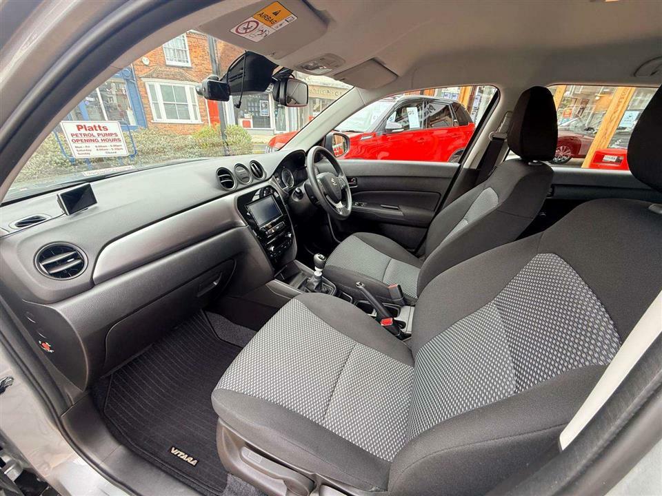 Suzuki Vitara 1.5 Sz5 Suv  #22