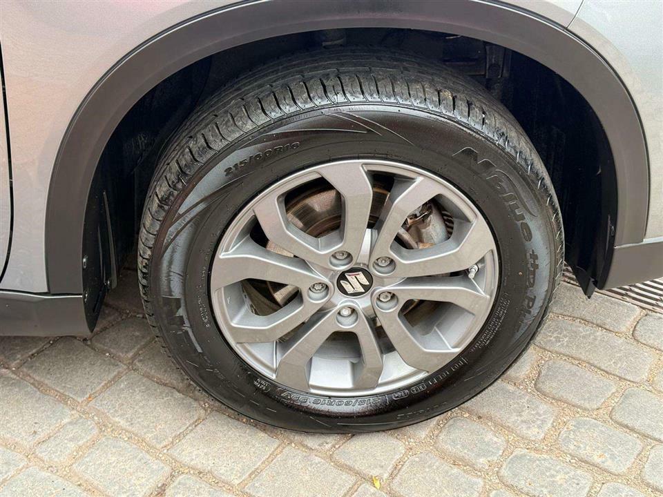 Suzuki Vitara 1.5 Sz5 Suv  #17
