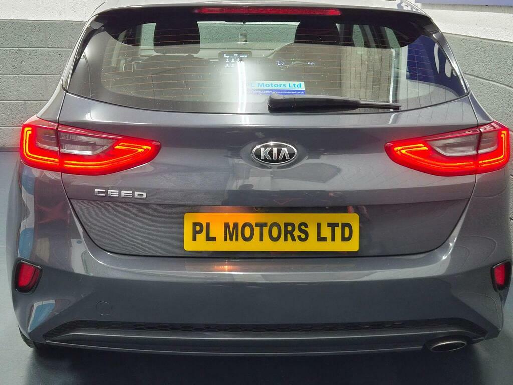 Kia Ceed 1.6 Crdi Eco 2 Euro 6 S S Grey #4