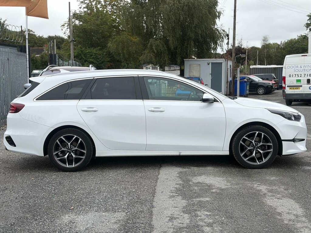 Kia Ceed 1.5 Ceed 3 Isg BW23FCG White #4