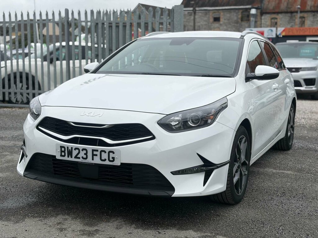 Kia Ceed 1.5 Ceed 3 Isg BW23FCG White #3