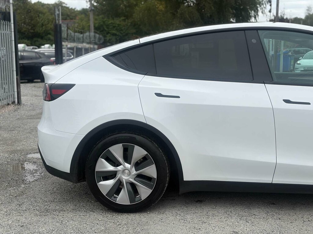 Tesla Model Y Model Y Rwd White #3