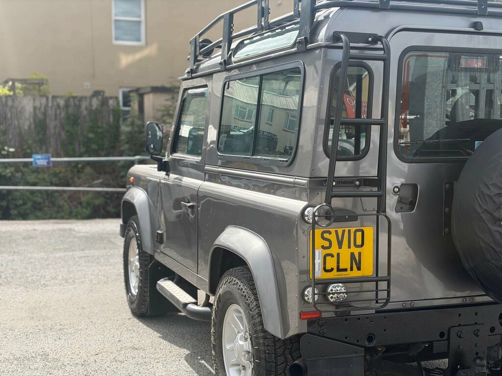 Land Rover Defender 90 90 County Tdci Black #10