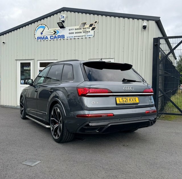 Audi Q7 3.0 Tdi V6 45 Black #3